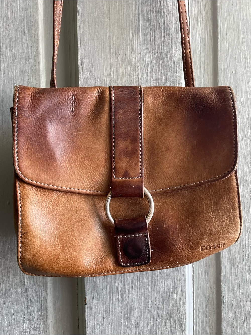 Vintage Fossil Two-Tone Brown Leather Shoulder Bag with Silver Ring